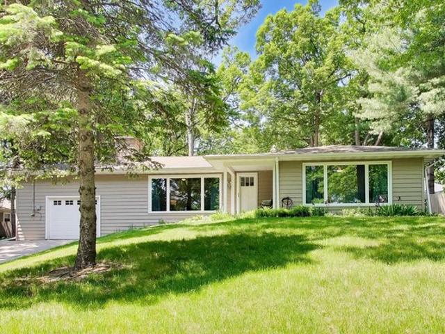 House for sale in Fontana, Wisconsin