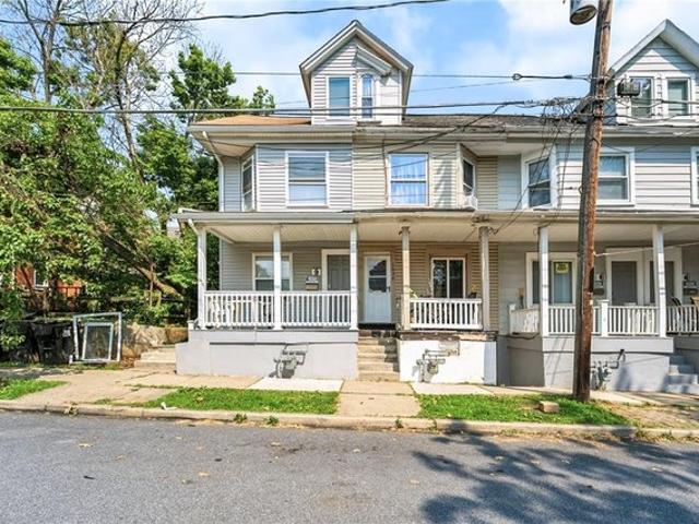 Townhouse for sale in Central Bethlehem, Bethlehem