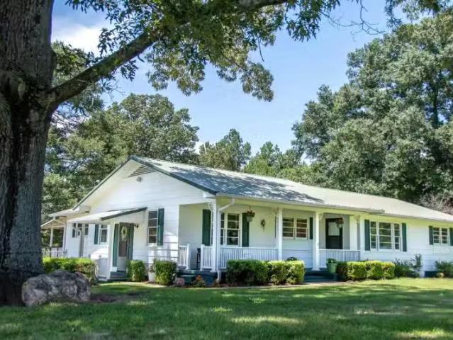 House for rent in Anniston