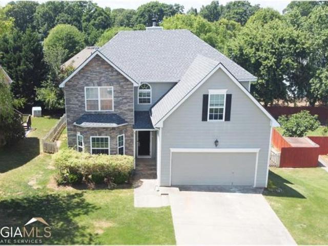House for sale in Suwanee, Georgia