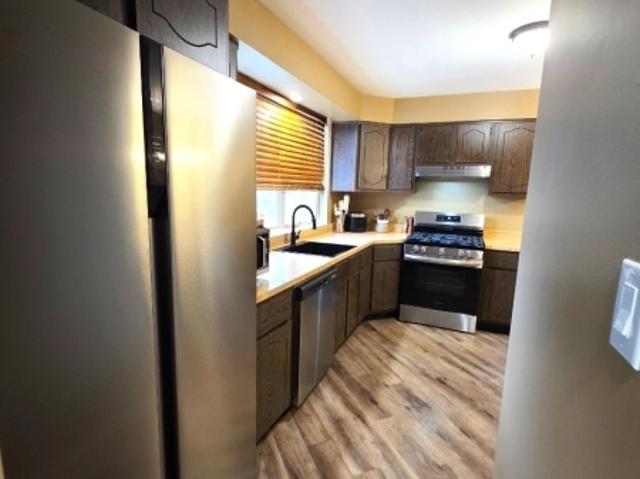 Townhouse for sale in Flagtown, New Jersey