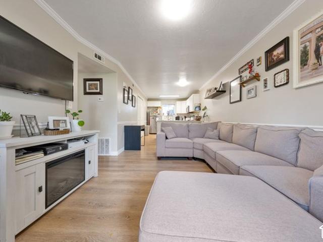 Condo for sale in Orem, Utah County