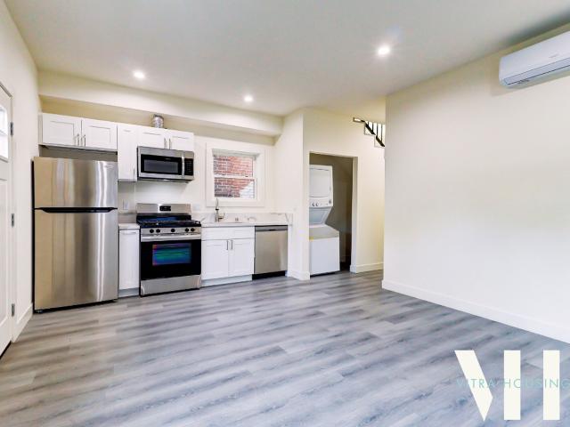 Apartment for rent in Canoga Park, California