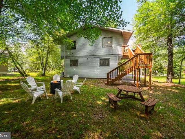 House for sale in Coolbaugh Township, Monroe County
