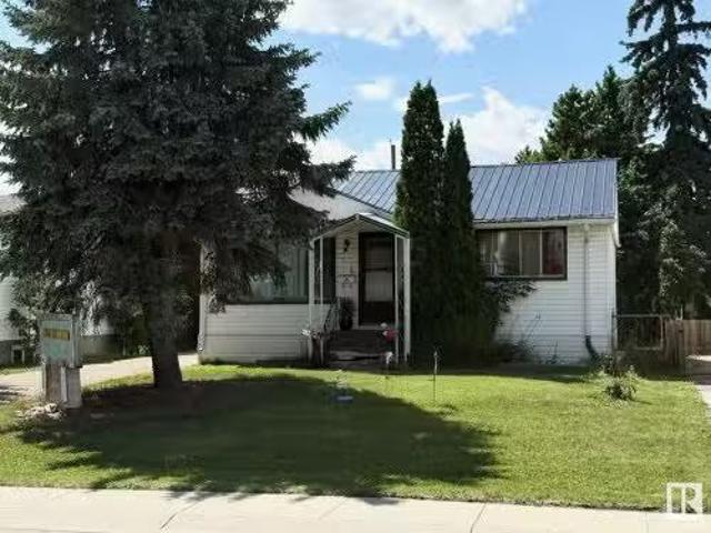 House for sale in Wedgewood, Alberta