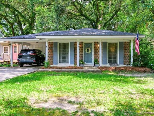 House for sale in Grand Bay, Alabama