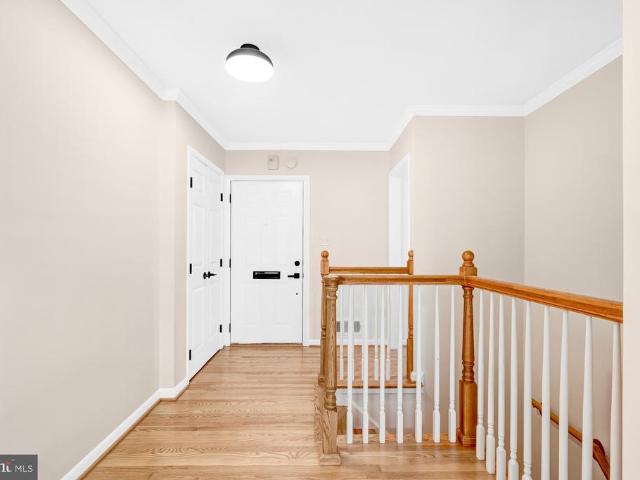 House for sale in Pooks Hill, Bethesda