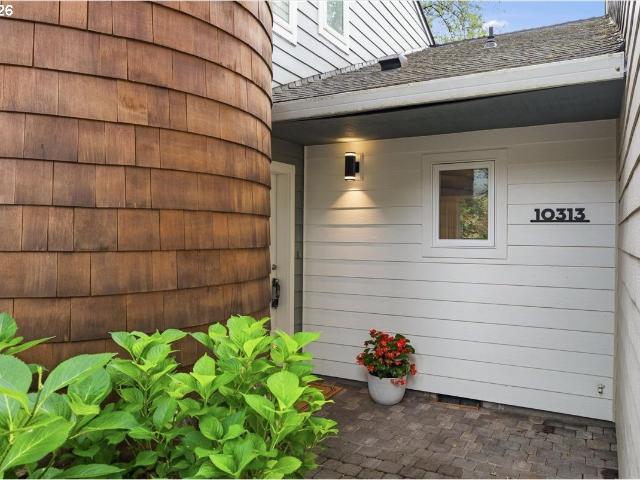 Condo for sale in Oregonia