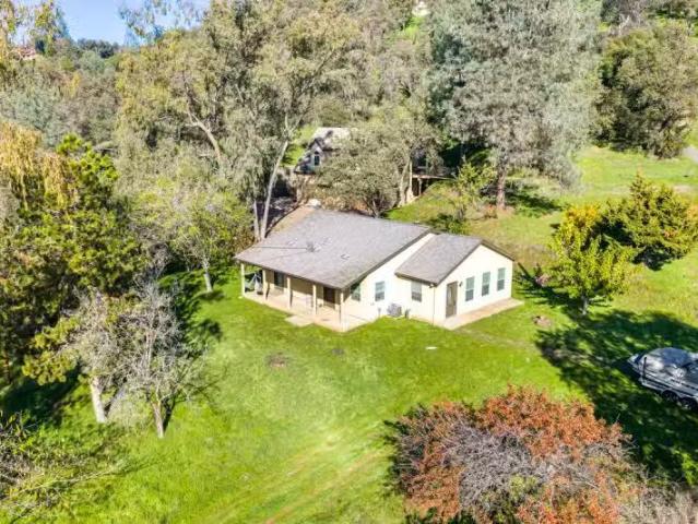 House for rent in Lake, California