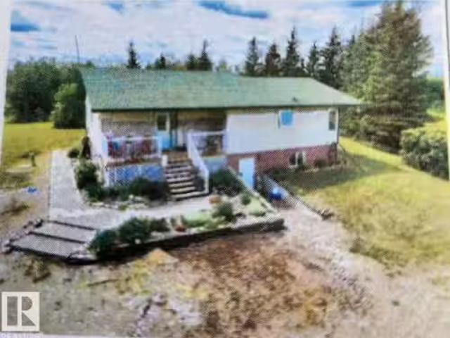 House for sale in Alberta
