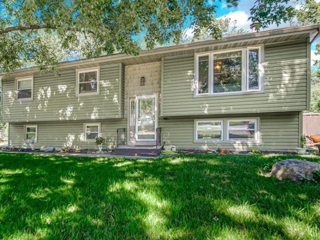 House for sale in Demotte, Indiana