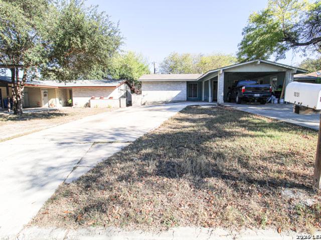 House for sale in Leesville, Texas
