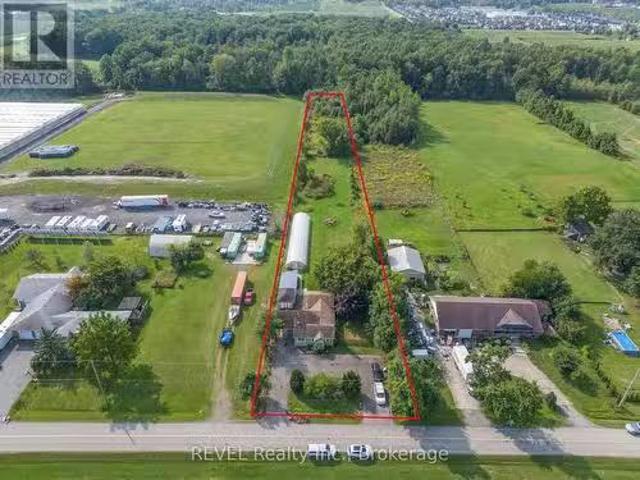 House for sale in Niagara, Ontario