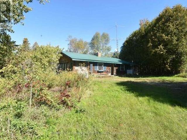 House for sale in North Frontenac, Ontario