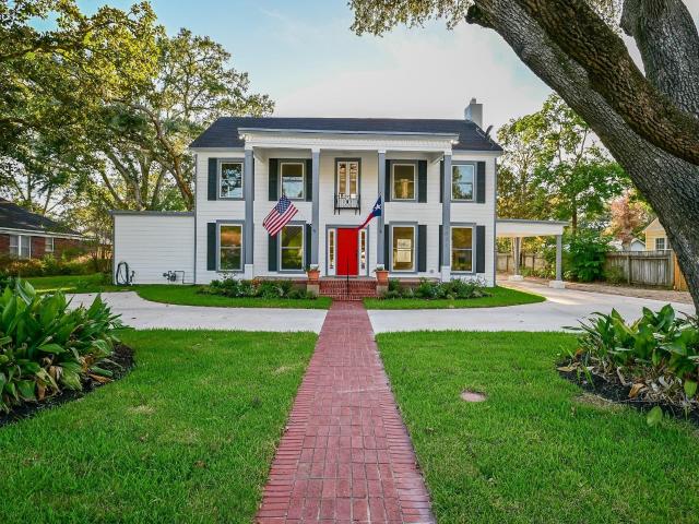 House for sale in Sealy, Austin County