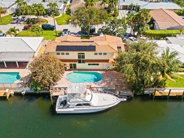 House for sale in Pompano Beach, Florida