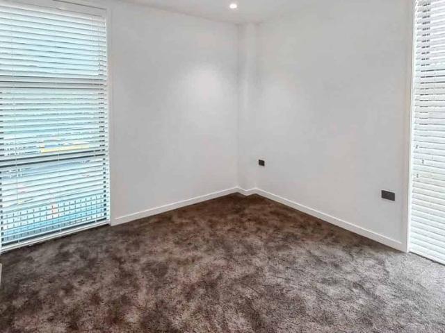 Apartment for rent in Meadowbank, Ōrākei