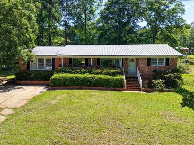 House for sale in Thomasville, Alabama