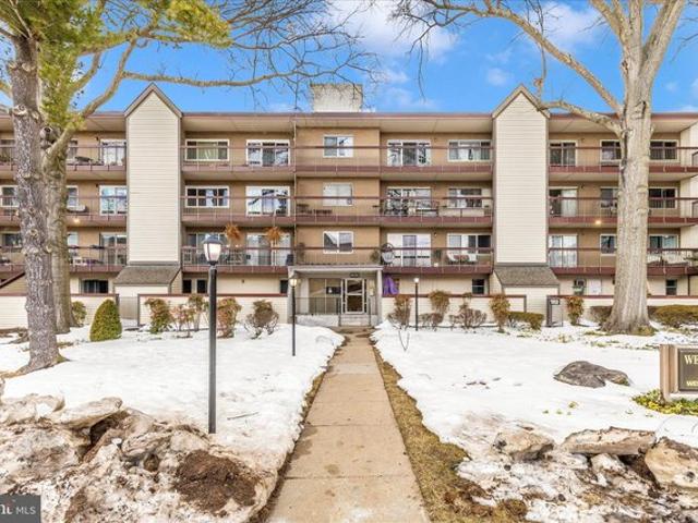 Condo for sale in Bethesda, Maryland