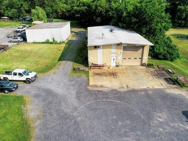 House for sale in Huntingdon, Pennsylvania