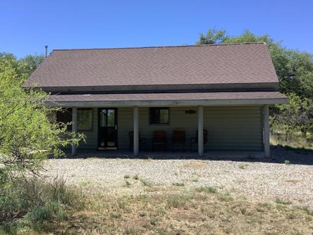 House for sale in Cochise, Arizona