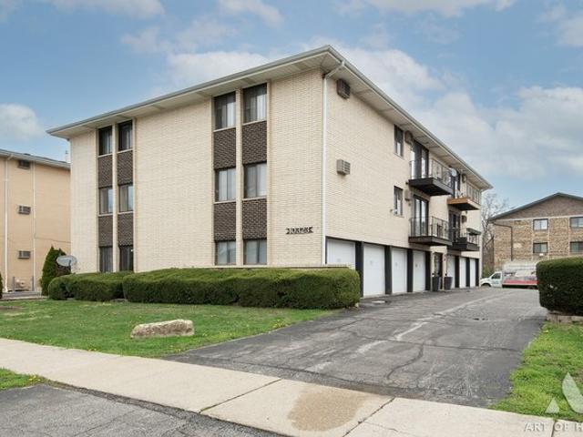 Condo for sale in Oak Lawn, Illinois