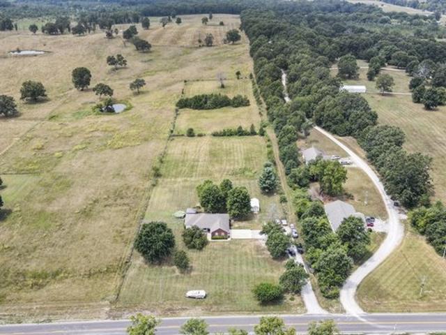 House for sale in Howell, Missouri