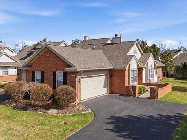 Condo for sale in Grand Blanc, Michigan