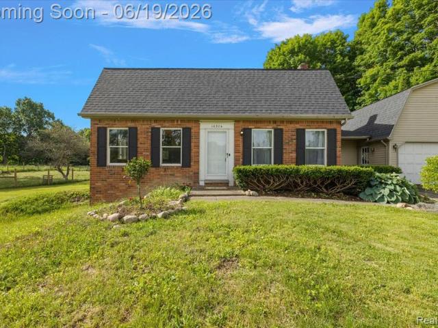 House for sale in Davisburg, Michigan