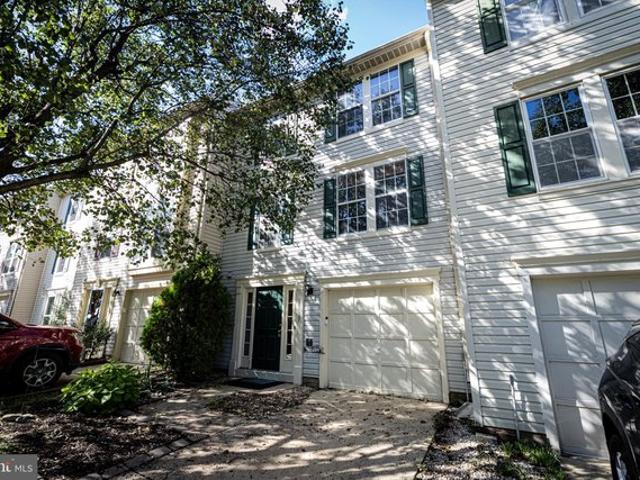 Townhouse for sale in Manassas, Virginia