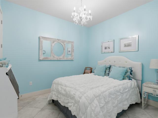 Condo for sale in Galveston, Galveston County