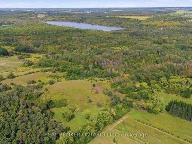 House for sale in Ancaster, Ontario