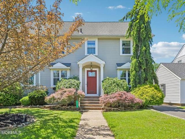 House for sale in Elizabeth, Union County