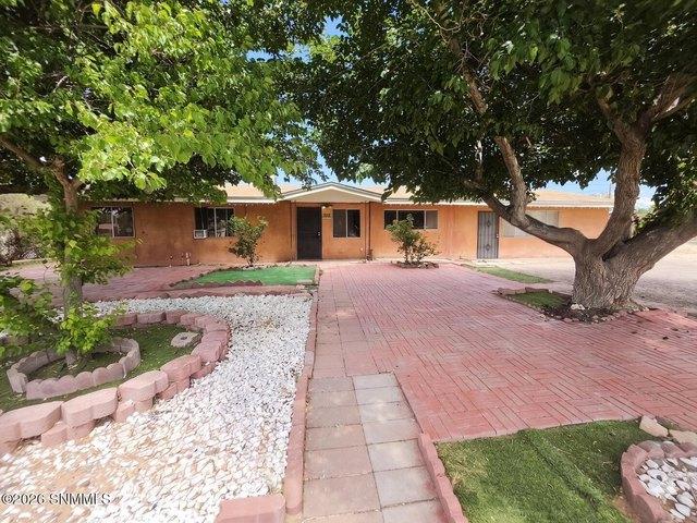 House for sale in Dona Ana, New Mexico