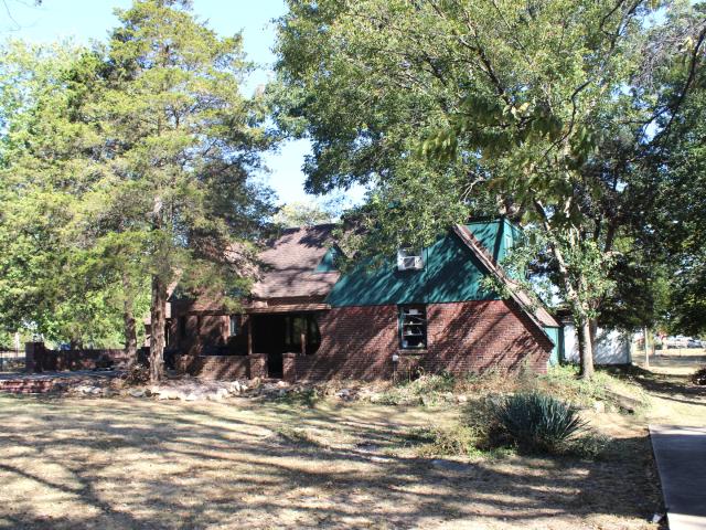 House for sale in Summersville, Mount Vernon