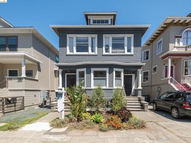 House for sale in Oakland, California