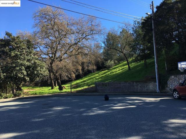 Land for sale in Walnut Creek, California