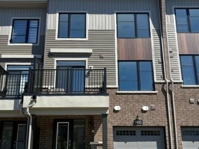 Townhouse for sale in Woburn, Ontario