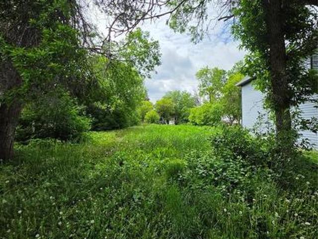 Land for sale in Washington Park, Regina