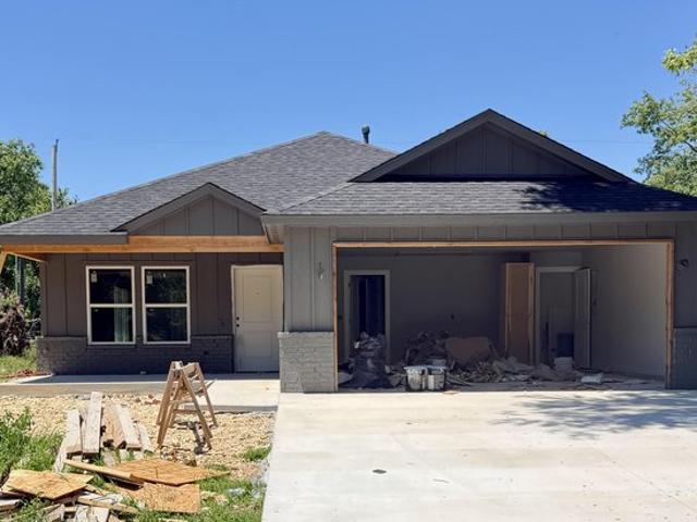 House for sale in Grove, Oklahoma