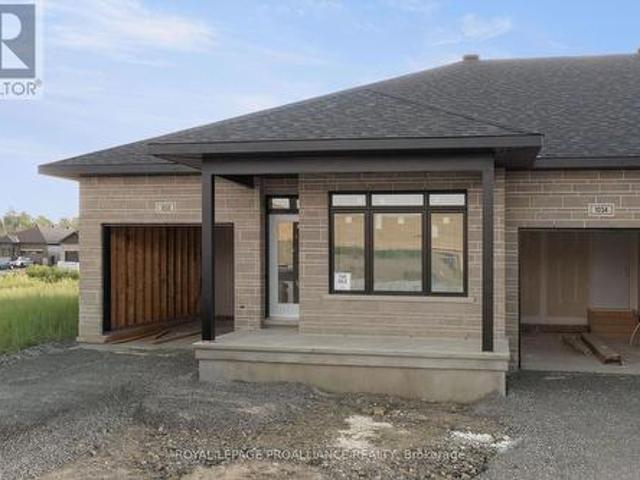 House for sale in Brockville, Ontario