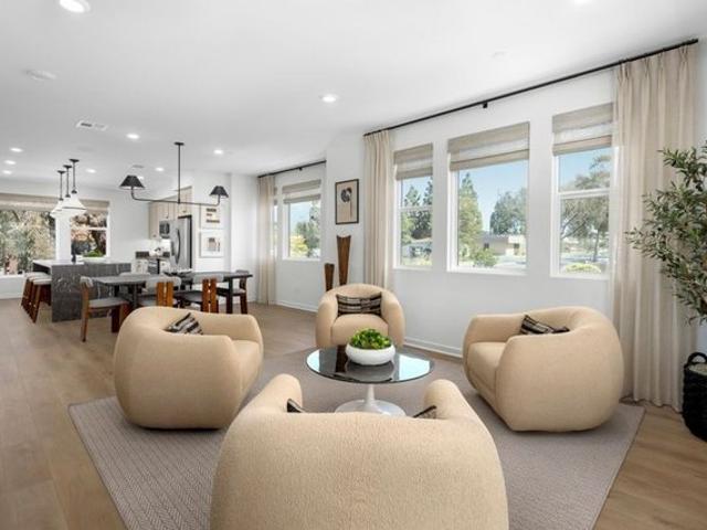 Townhouse for sale in Claremont, California