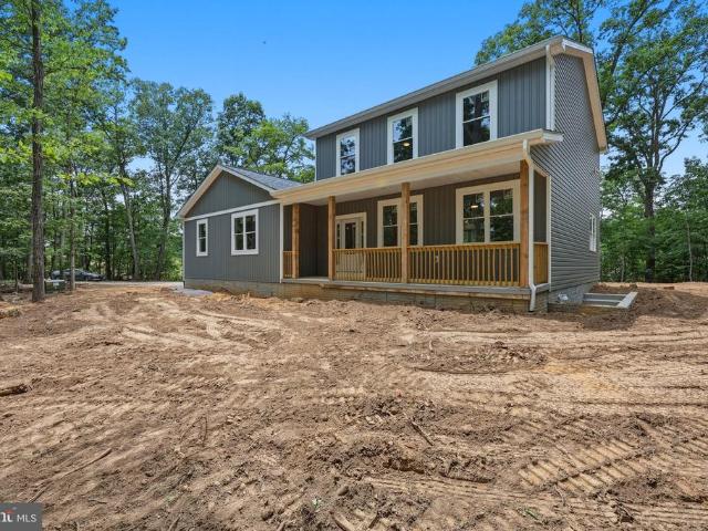 House for sale in Hedgesville, West Virginia