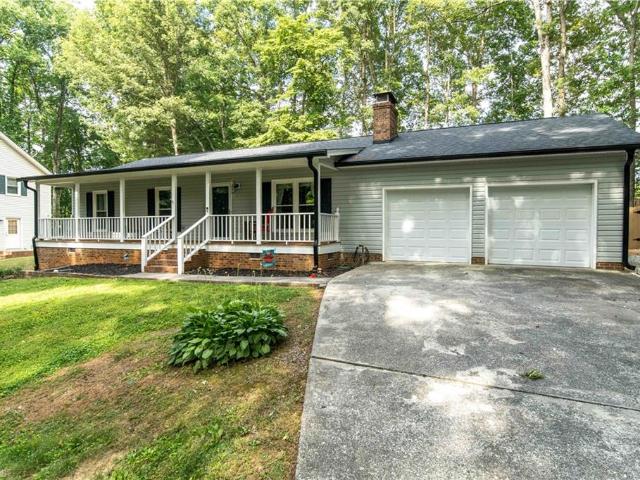 House for sale in Lewisville, North Carolina