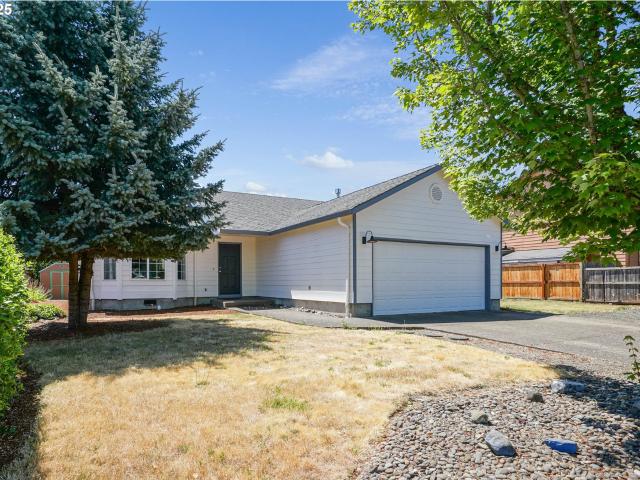 House for sale in Oregonia