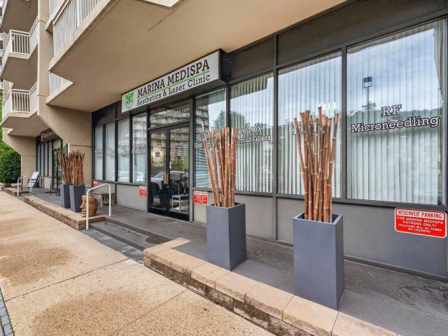 Commercial for sale in Edgewater, New Jersey