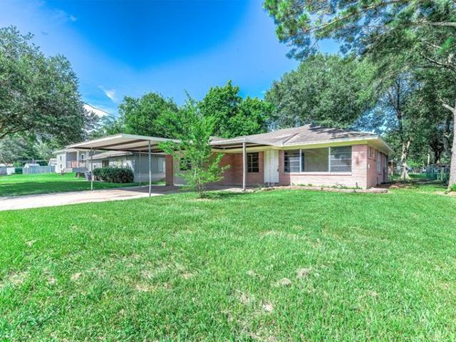 House for sale in Alvin, Texas