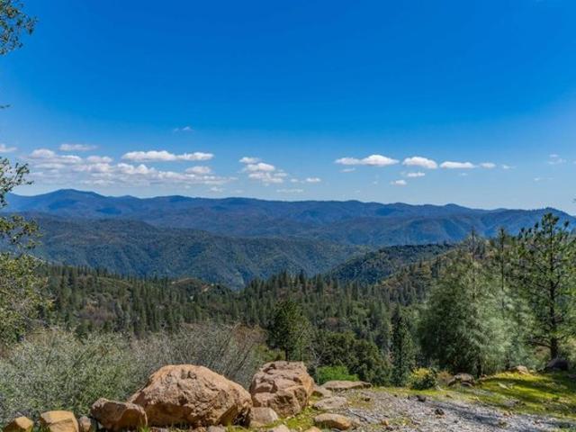 Land for sale in Murphys, California