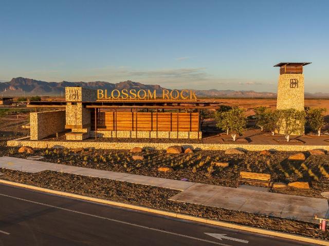 House for sale in Apache Junction, Arizona