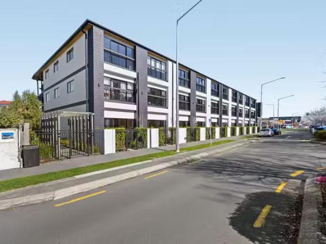 House for sale in Christchurch Central, Linwood-Central-Heathcote Community